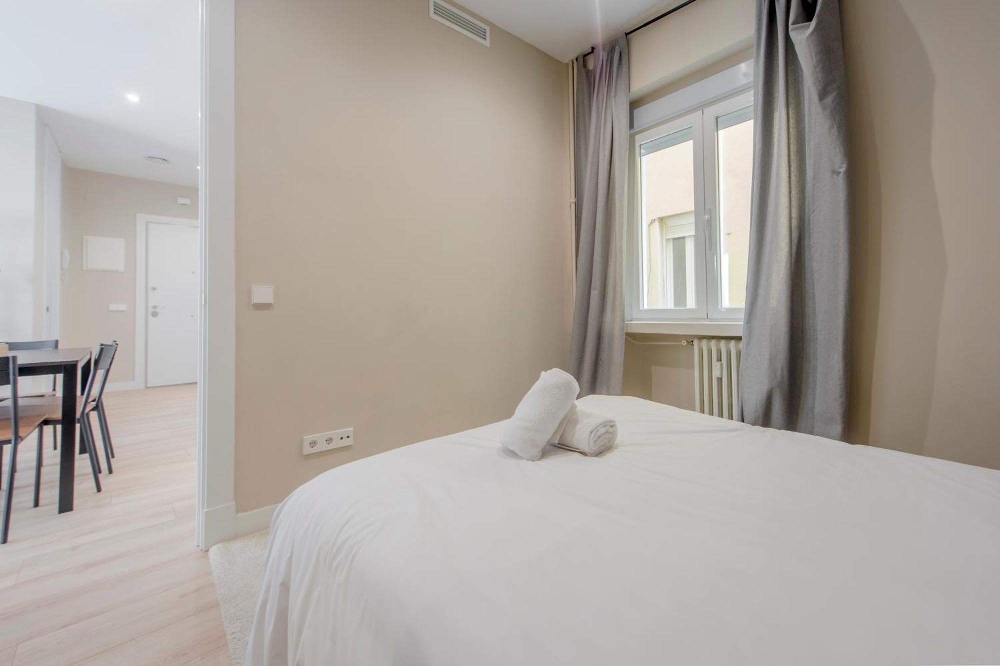 Downtown Apt Para 7Pax La Latina,Centro De 马德里 外观 照片